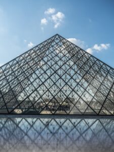 louvre-1759627_960_720.jpg